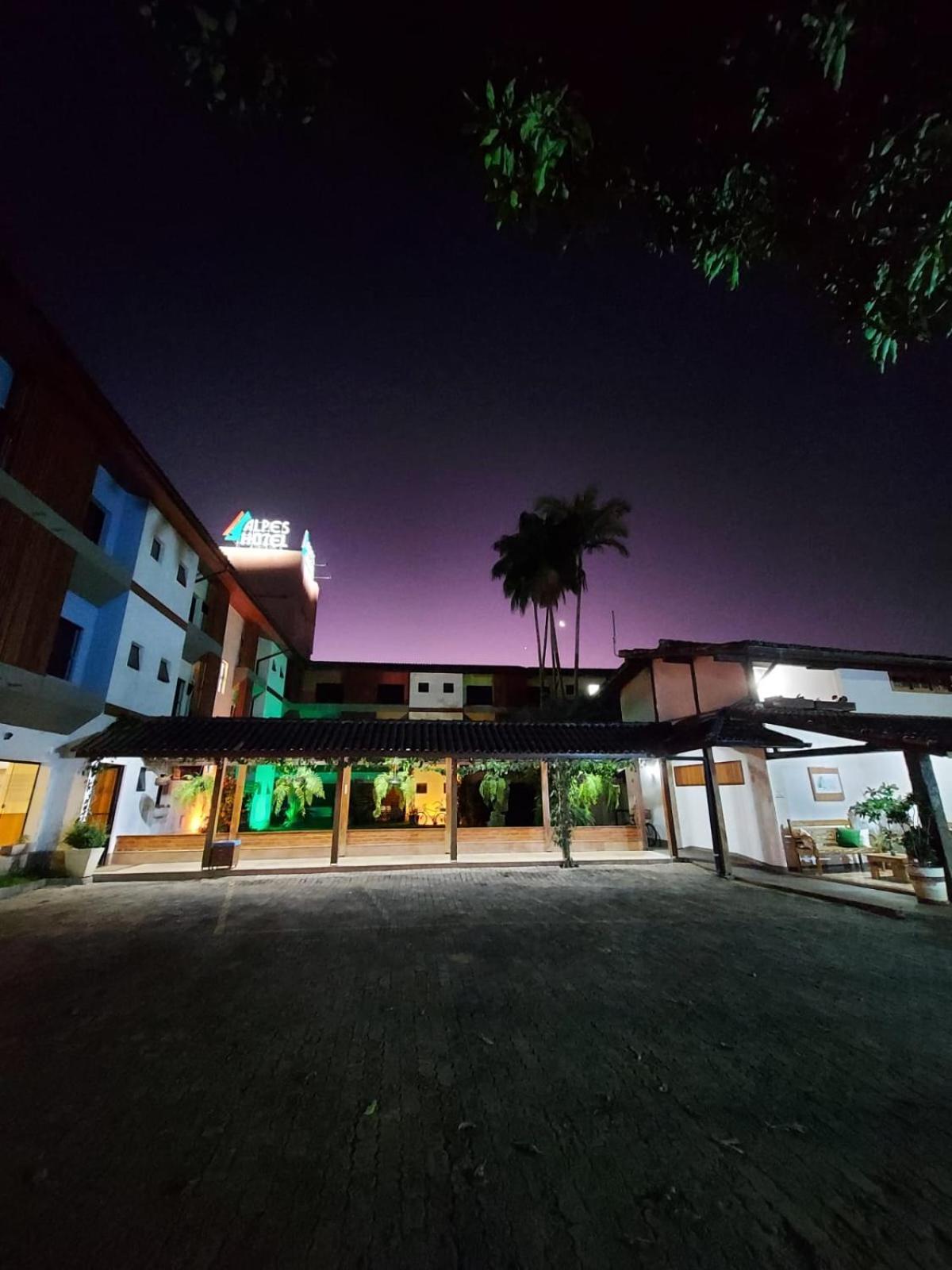 Alpes Hotel ヴェンダ・ノーヴァ・ド・イミグランテ エクステリア 写真